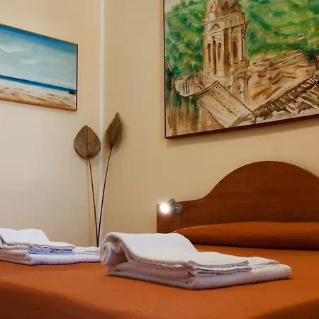 アパートホテル Casa Del Mar Sicilia マリーナ・ディ・モーディカ