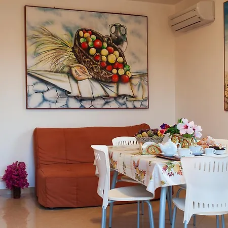 Casa Del Mar Sicilia 3* マリーナ・ディ・モーディカ